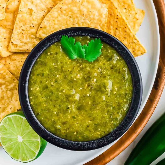 Easy Homemade Salsa Verde
