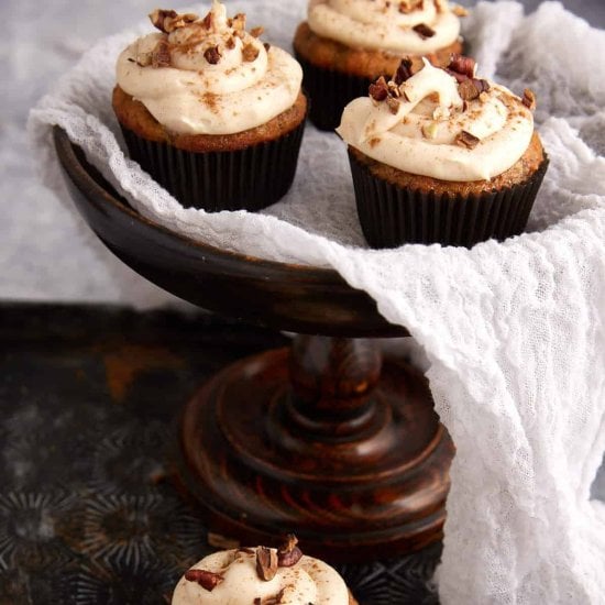​Banana Carrot Cake Cupcakes