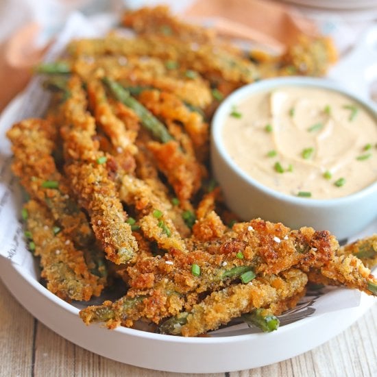 Crispy air fryer green beans