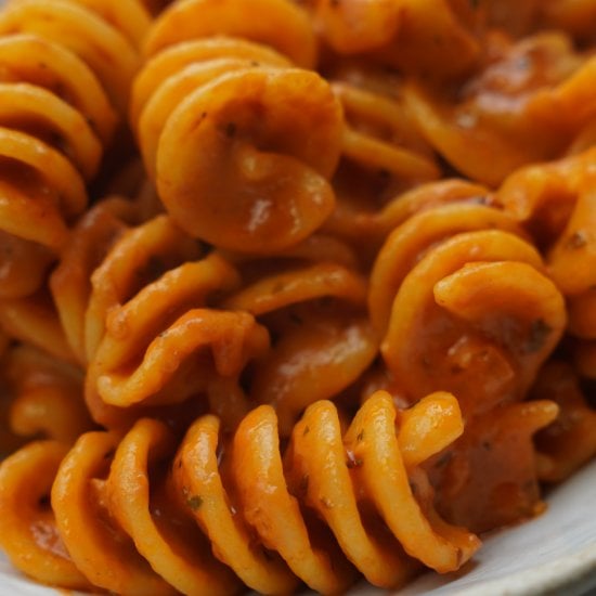 Creamy Tomato Pasta in Minutes