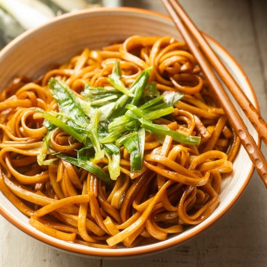 Scallion Oil Noodles