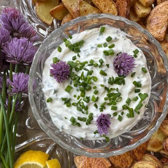 Fresh Herb Chive Dip