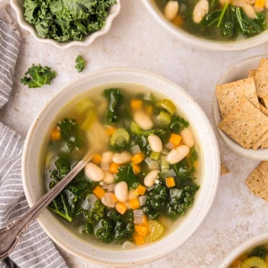 White Bean Kale Soup