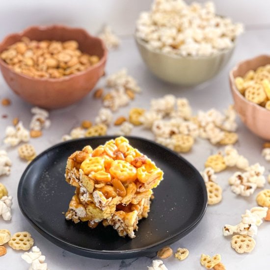 Crunchy Honeycomb Cereal Bars