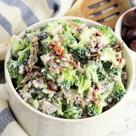 Low-Carb Greek Broccoli Salad