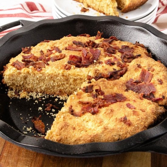 Classic Southern Cornbread Recipe