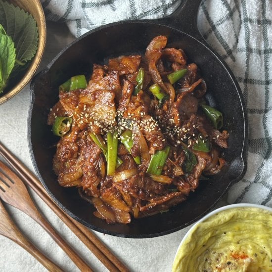 Spicy Stir-Fried Pork (Jeyuk Bokkeum)
