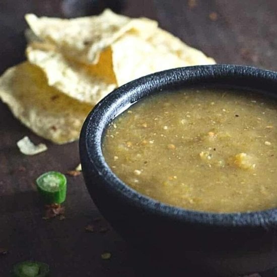 Zesty Green Tomato Salsa Recipe