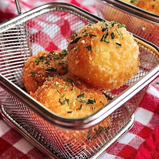 Fried Mozzarella Balls