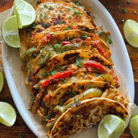 Easy Shredded Chicken Tacos