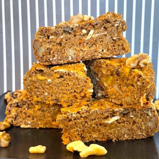 Vegan Pineapple Carrot Cake No Oil