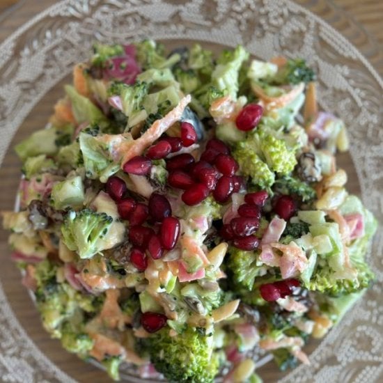 Best Broccoli and Carrot Salad
