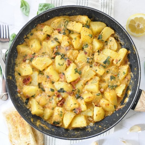 CREAMY Marry Me Potatoes