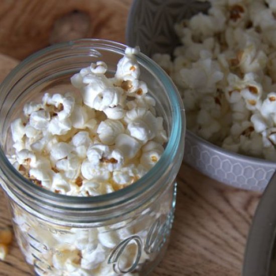 Homemade Stovetop Popcorn
