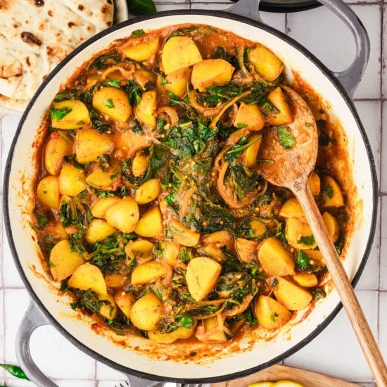 One-Pot Spinach and Potato Curry