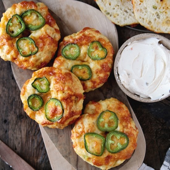 Jalapeño Cheddar Greek Yogurt Bagel