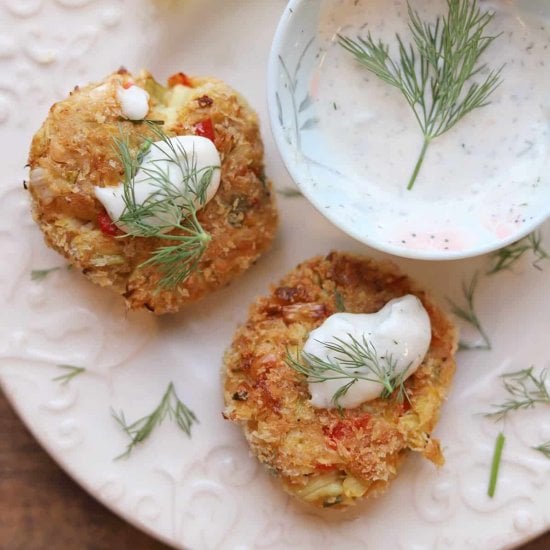 Vegan lemon dill sauce with capers