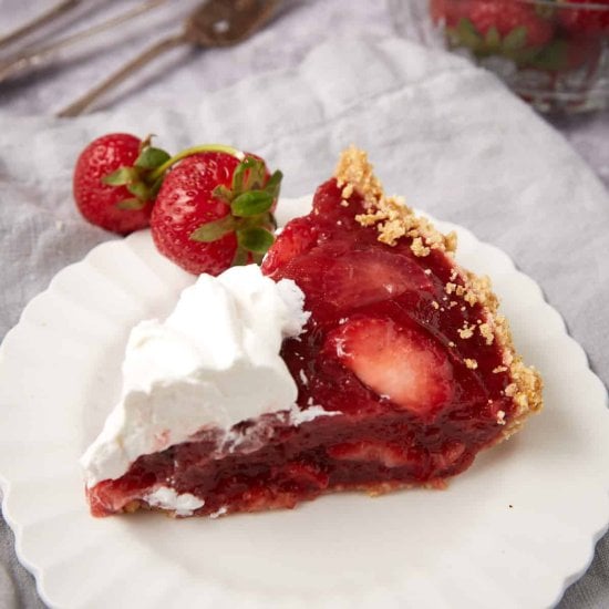 Strawberry Icebox Pie
