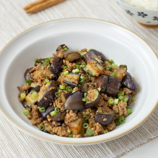 Japanese-Style Stir-Fried Eggplant