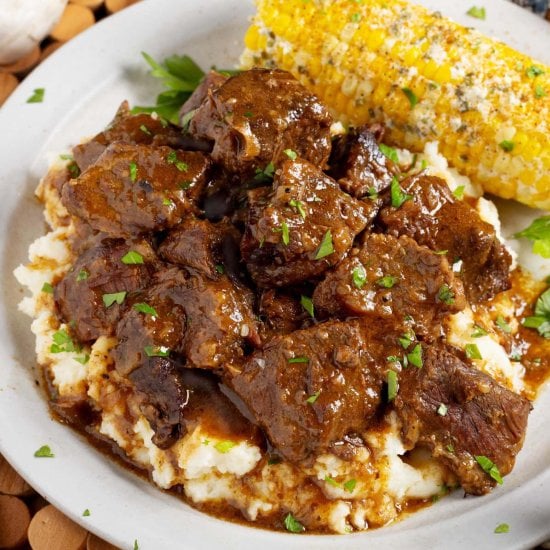 Crockpot Garlic Butter Steak Bites