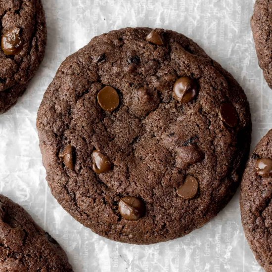 Dark Chocolate Blueberry Cookies