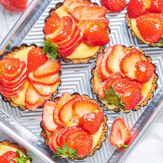 Strawberry Cottage Cheese Pie