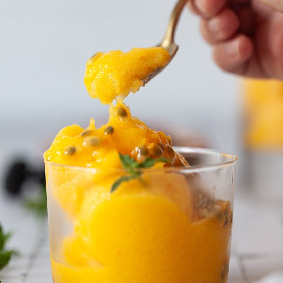 4-ingredient Mango Sorbet