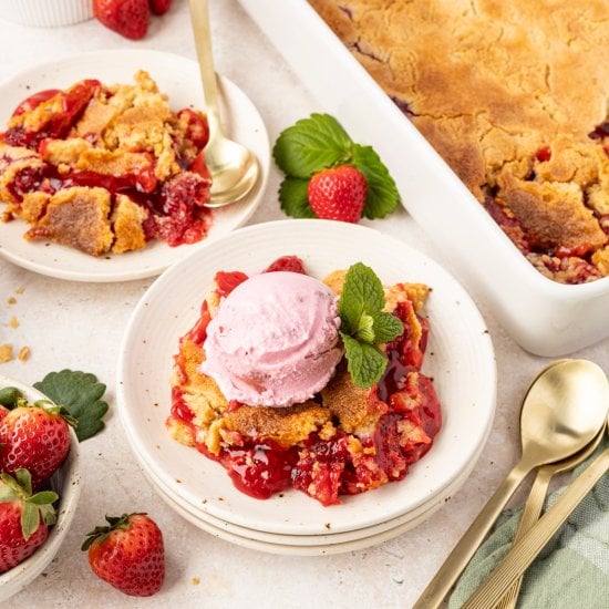 Strawberry Dump Cake