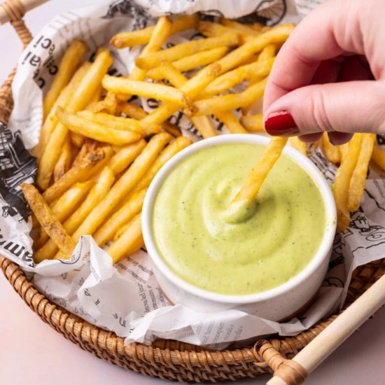 5-Minute Creamy Avocado Ranch