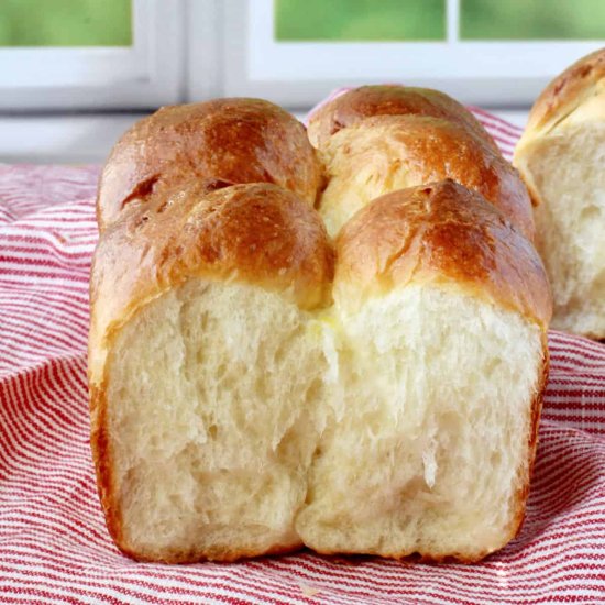 Pull Apart Brioche Bread