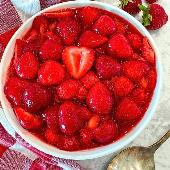 Homemade Strawberry Sauce