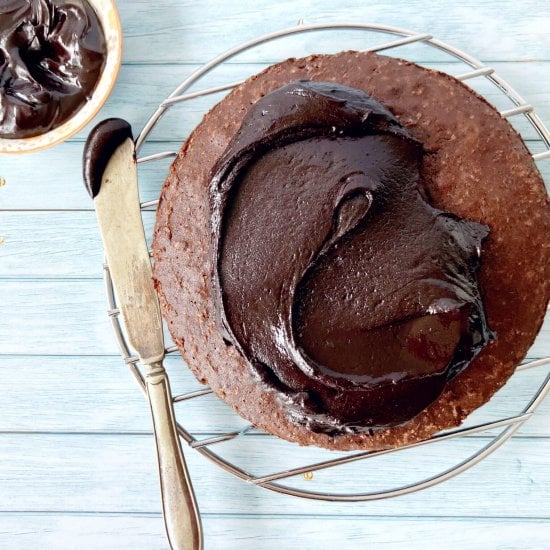7-inch Spelt Chocolate Fudge Cake