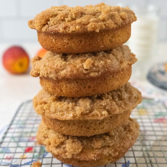 Peach Crumble Donuts