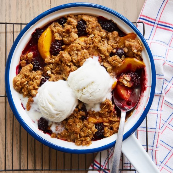 Blackberry Peach Crisp