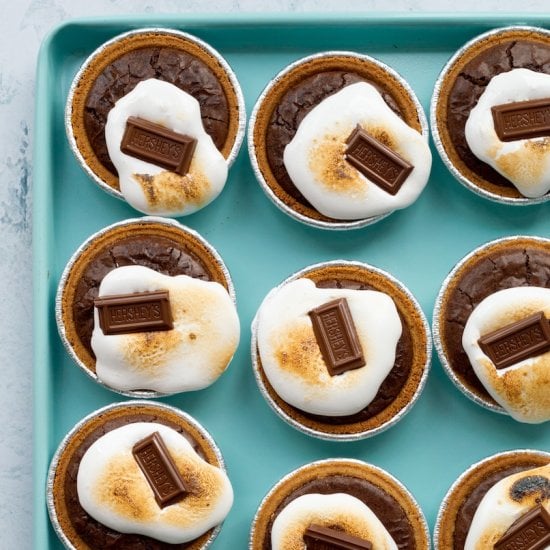 Easy Mini S’mores Pies