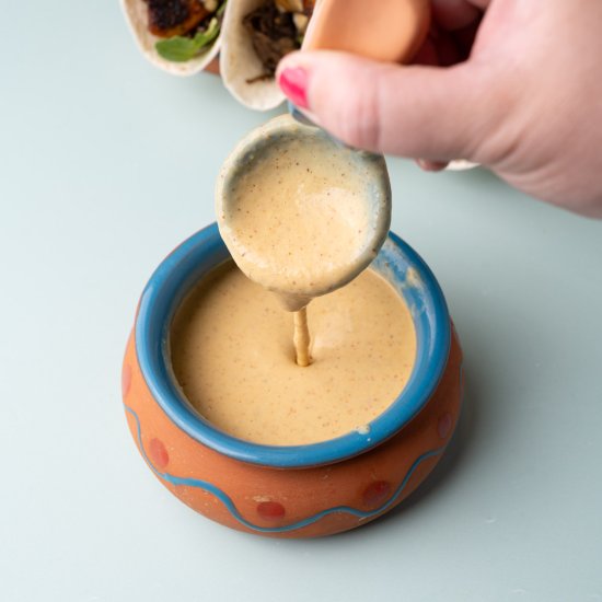 Sweet and Spicy Fish Taco Sauce