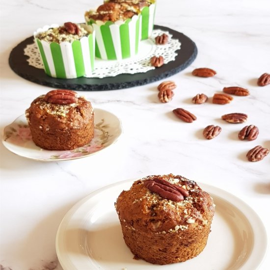 Eggless Banana Pecan Muffins