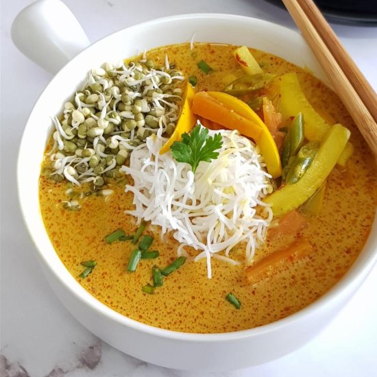 Vegetarian Laksa Soup Without Tofu