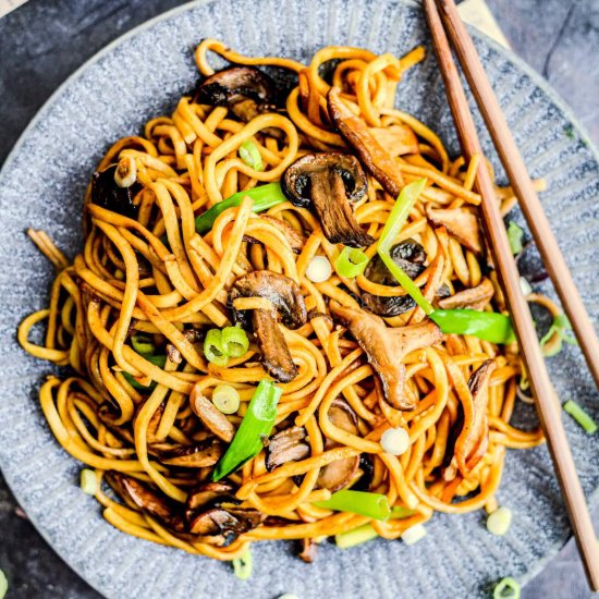 Mushroom Chow Mein