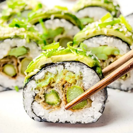 Asparagus Sushi Roll