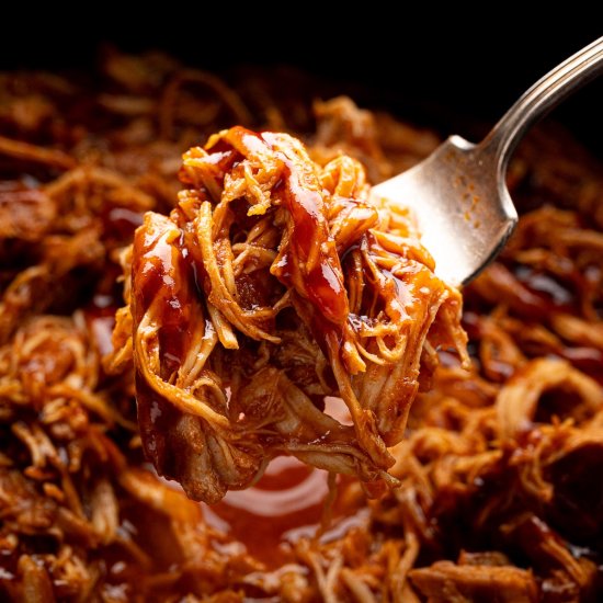 Slow Cooker BBQ Shredded Chicken