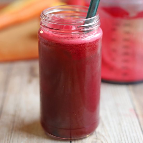 ABC juice (apple, beet, carrot)