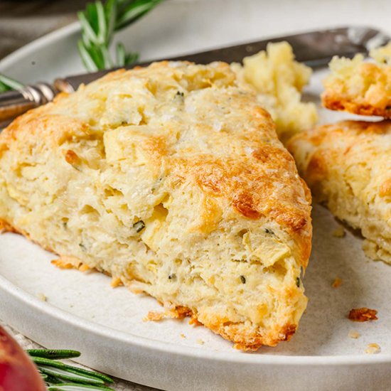 Apple Cheddar Rosemary Scones