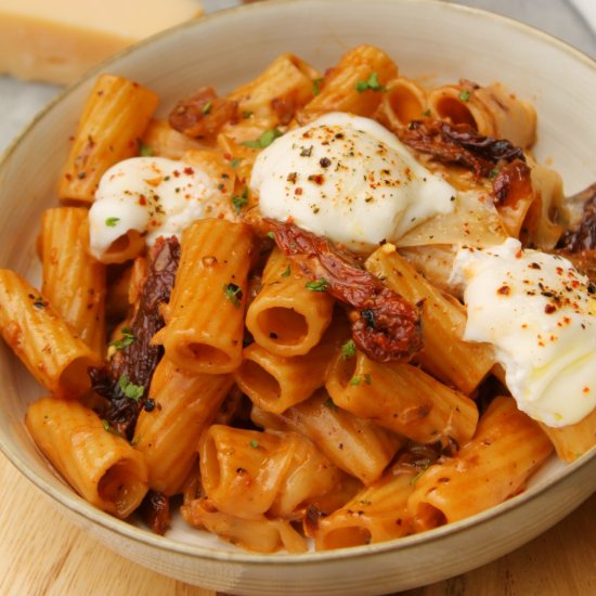 Sun-Dried Tomato & Burrata Pasta