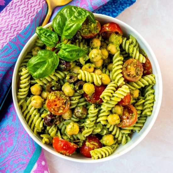 Quick Vegan Pesto Pasta Salad