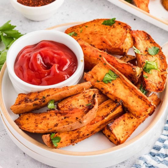 Crispy Air fryer Sweet Potato Wedges