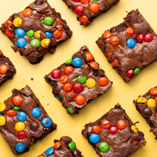 One-Bowl Fudgy M&M Brownies