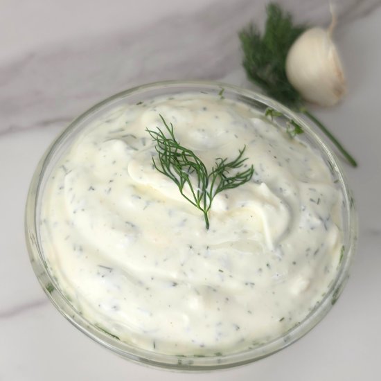 Garlic Dill Greek Yogurt Sauce