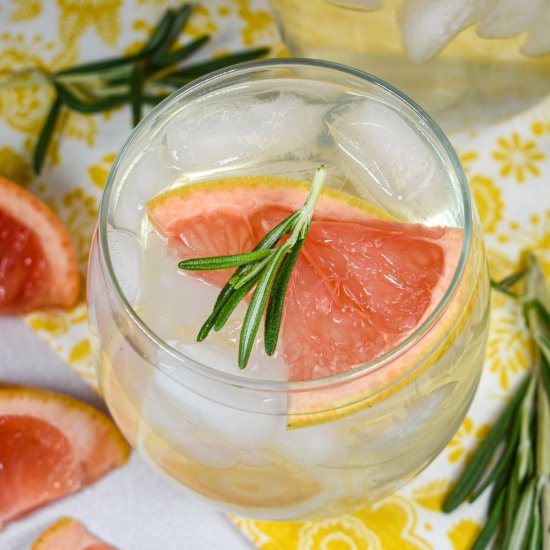 Grapefruit Infused Water
