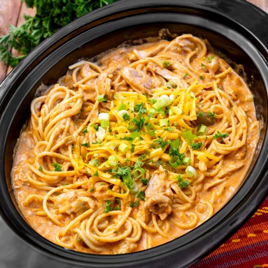 Crockpot Taco Chicken Spaghetti